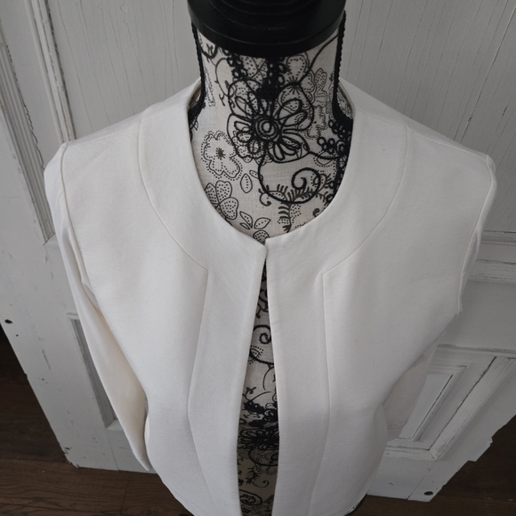 Beige Open-Front Cardigan - Picture 4 of 9